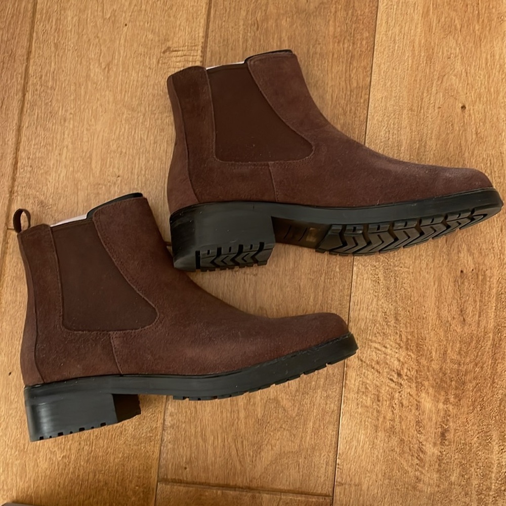 Everlane modern utility Chelsea boot - Picture 2 of 4